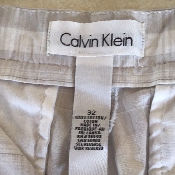 Calvin Klein White Flat Front Shorts for Summer - Picture 3 of 6